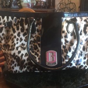 Leopard print Guess bag